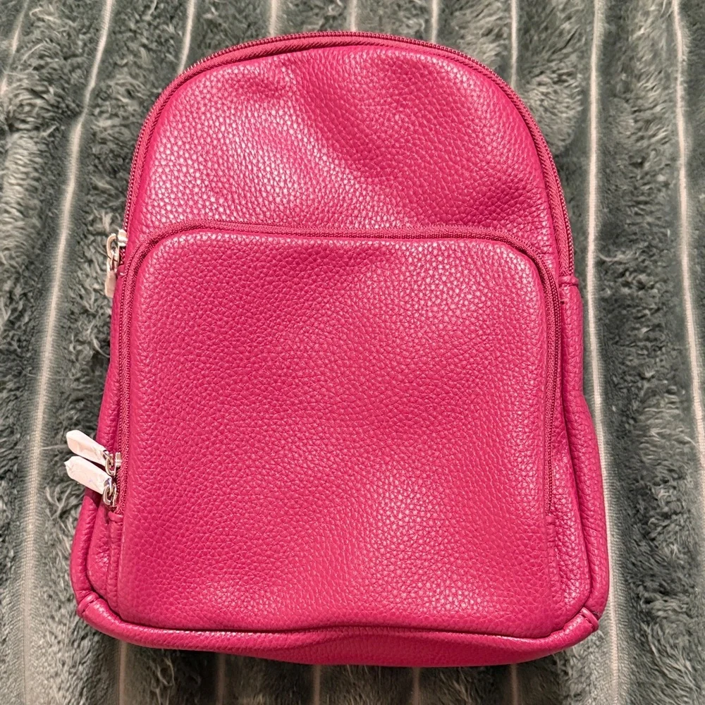 Thirty-One Fuchsia Backpack - Picture 1 of 5